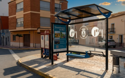 Torreblanca moderniza su mobiliario urbano sin coste para el presupuesto municipal